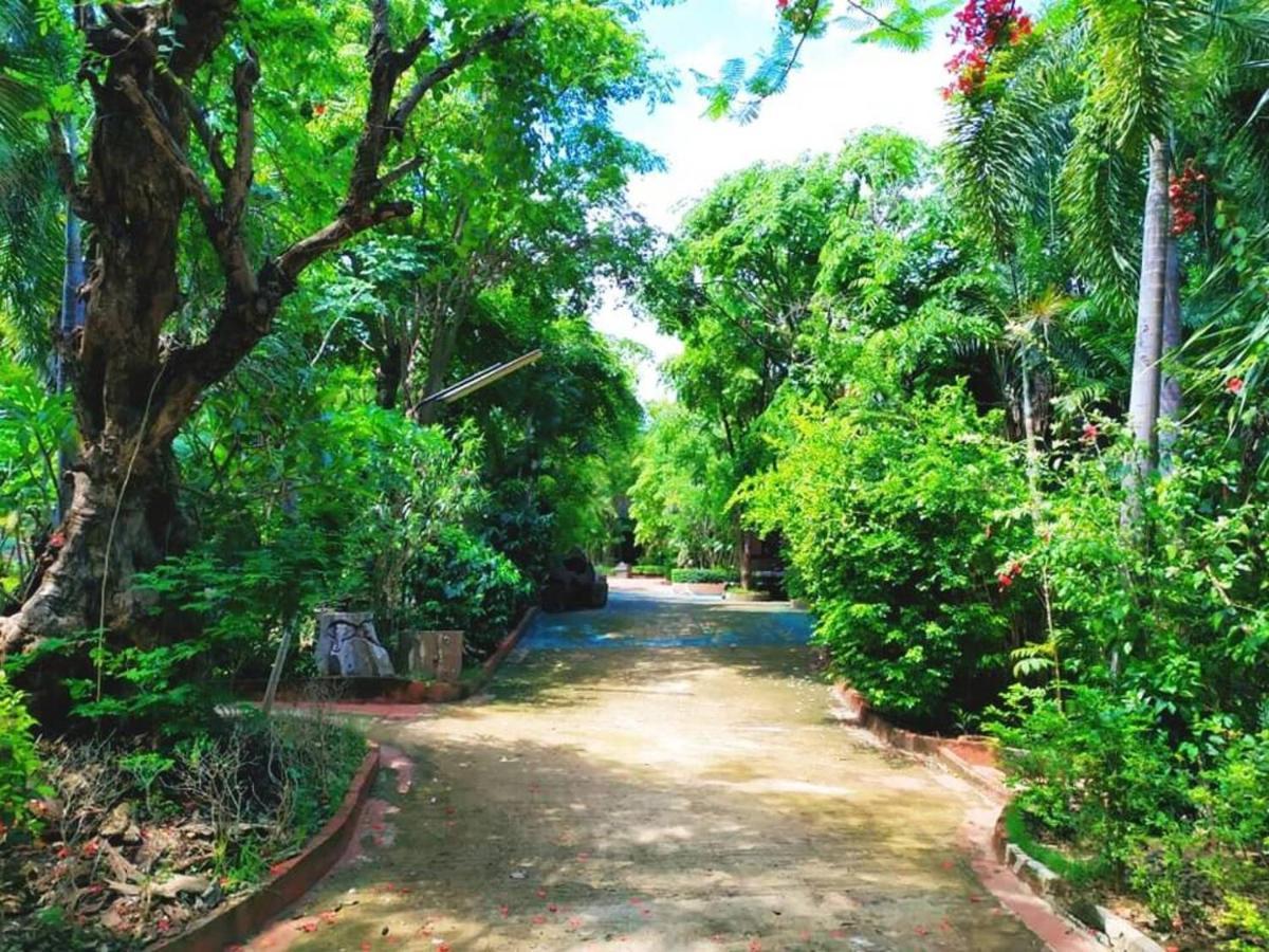 Denchai City Resort เด่นชัยซิตี้ รีสอร์ท Phre Kültér fotó