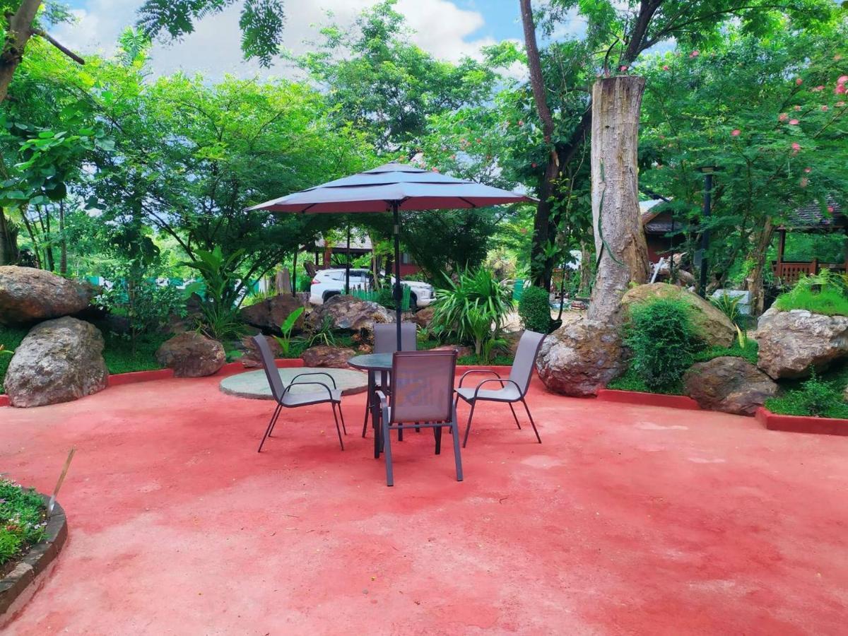 Denchai City Resort เด่นชัยซิตี้ รีสอร์ท Phre Kültér fotó